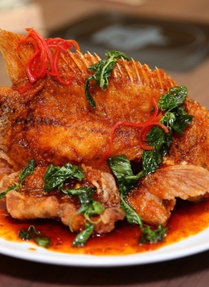 Cá Chẽm Sốt Chua Cay