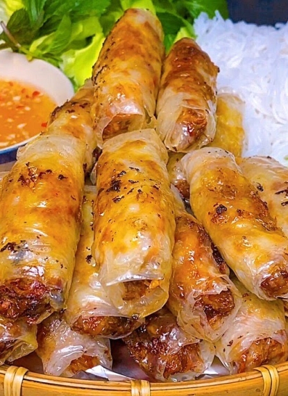 Bún Chả Giò