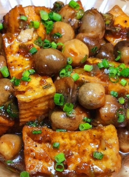 Đậu Hủ Kho Nấm Rơm